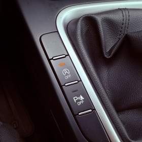 Foto inzerátu Kia Ceed 1.6 CRDi Comfort, ČR, 1.Maj