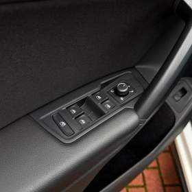 Foto inzerátu Volkswagen Tiguan 2.0 TDi Elegance DSG 4x4, ČR