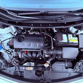 Foto inzerátu Hyundai i30 1.4 16V, Serviska, 1.Maj