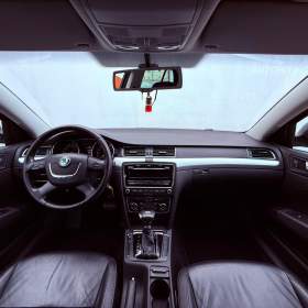 Foto inzerátu Škoda Superb 2.0 TDi DSG Elegance