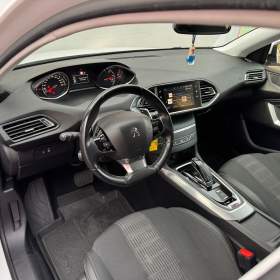 Foto inzerátu Peugeot 308 SW Allure 1.5 BlueHDi EAT8, ČR