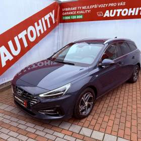 Hyundai i30 1.5 T- GDi Family Smart DCT / 18504936