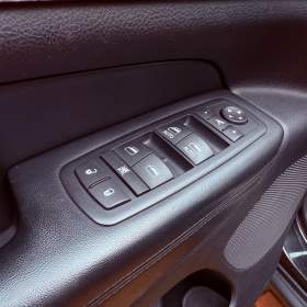 Foto inzerátu Jeep Grand Cherokee 3.0 CRD 4x4 Limited Aut.