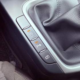 Foto inzerátu Kia Ceed 1.5 T-GDi, ČR, 1.Maj, ČR