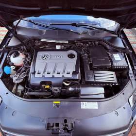 Foto inzerátu Volkswagen Passat 2.0 TDi Highline, Pano, Dynaud