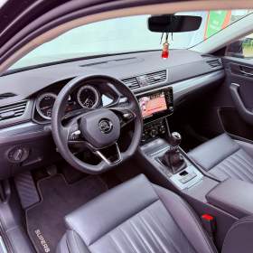 Foto inzerátu Škoda Superb 2.0 TDi Style, ČR, 1.Maj