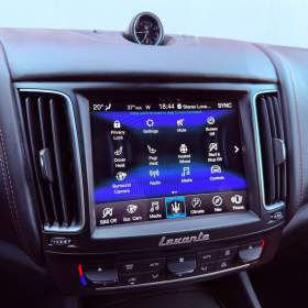 Foto inzerátu Maserati Levante S GrandLusso Q4 316 kW, ČR, B&