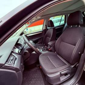 Foto inzerátu Škoda Octavia 1.6 TDi Ambition, Navi, Pano