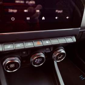 Foto inzerátu Renault Arkana 1.3 TCe Intens EDC, ČR, 1.Maj