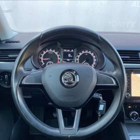 Foto inzerátu Škoda Octavia 1.6 TDi, ČR, Auto AC, NAVI
