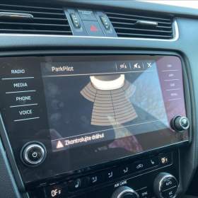 Foto inzerátu Škoda Octavia 1.6 TDi, ČR, Auto AC, NAVI