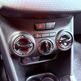 Foto inzerátu Peugeot 2008 1.2 PureTech Active, ČR, 1.Maj