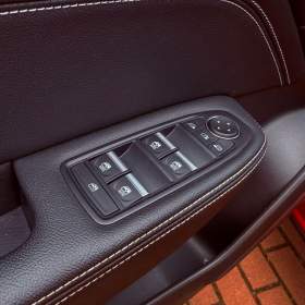 Foto inzerátu Renault Arkana 1.6 E-Tech Intens, ČR, 1.Maj