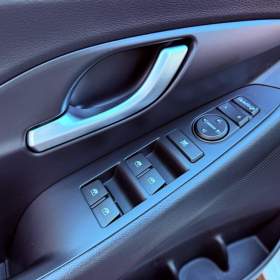 Foto inzerátu Hyundai i30 1.5 T-GDi Smart, ČR, 1.Maj