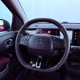 Foto inzerátu Citroën C4 1.2 PureTech Feel, ČR, 1.Maj