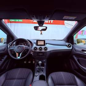 Foto inzerátu Mercedes-Benz 180 Avantgarde 90 kW