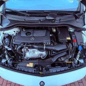 Foto inzerátu Mercedes-Benz 180 Avantgarde 90 kW