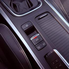 Foto inzerátu Renault Mégane 1.3 TCe EDC, Bose, Navi, TOP
