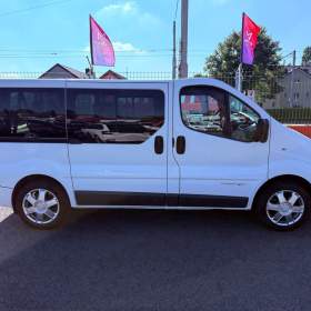 Foto inzerátu Renault Trafic 2.0 dCi, 8 míst, Klimatizace