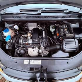 Foto inzerátu Volkswagen Golf Plus 1.2 TSi Trendline, ČR, 1.Maj