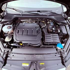 Foto inzerátu Škoda Octavia 2.0 TDi Style DSG, ČR, 1.Maj