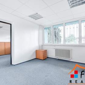 Pronájem útulné kanceláře, 34 m2, Moravská Ostrava a Přívoz, ul. Hrušovská / 18906221