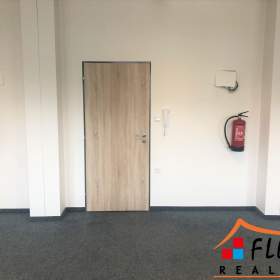 Foto inzerátu Pronájem 4 místností o celkové rozloze 199,06 m2 včetně soc. zařízení  na ul. Novoveská, Ostrava-Ma