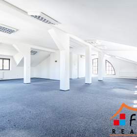 Pronájem prostorné kanceláře se startovací podporou slevy na nájmu, 147 m2, Slezská Ostrava, ul. Hr / 18953965