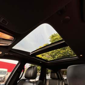 Foto inzerátu Jeep Grand Cherokee 3.0D V6 4x4 aut., H&K, Tažné