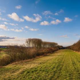 Foto inzerátu Prodej pozemku 7.272 m2, Vodochody - Hoštice, Praha - východ