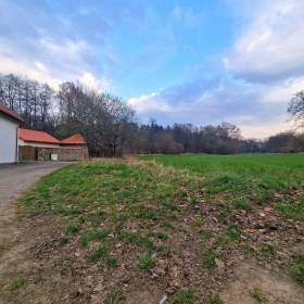 Foto inzerátu Prodej pozemků 19 402 m2, Újezd u Průhonic - Praha a Průhonice - Průhonice.