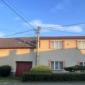 Prodej RD 7+1, pozemek 2.370 m2, Zalužany, okr. Příbram / 19131474