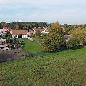 Foto inzerátu Prodej stavebního pozemku 1648 m², Kolín - Sendražice