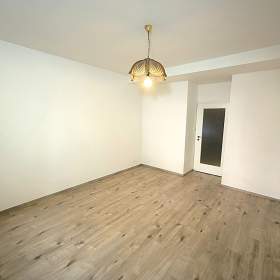 Foto inzerátu Prodej kanceláře 50 m², Nad Studánkou, Praha 4 - Nusle