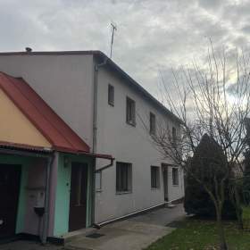 Prodej RD o dispozici 5+1 na pozemku 517m2 v Horšovském Týně okr. Domažlice / 19289684