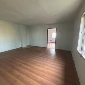 Foto inzerátu Prodej RD o dispozici 4+2 na pozemku 517m2 v Horšovském Týně okr.Domažlice