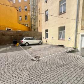 Foto inzerátu Prodej parkovacího stání, 64 m2, Praha 3 - Žižkov, ul. Bořivojova