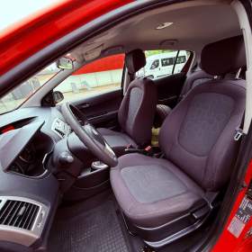 Foto inzerátu Hyundai i20 1.2, ČR, 120 tkm