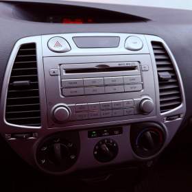 Foto inzerátu Hyundai i20 1.2, ČR, 120 tkm