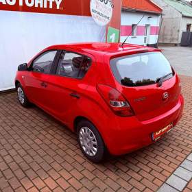 Foto inzerátu Hyundai i20 1.2, ČR, 120 tkm