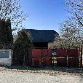 Stavební pozemek (zastavěný) 680 m² - Městys Bernartice Milevsko / 19367338