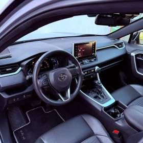 Foto inzerátu Toyota RAV4 2.5 Hybrid Selection e-CVT, ČR