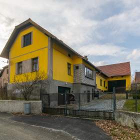 Prodej domu 3+1, 101 m2, pozemek 1.160 m2, Skuhrov, Rožmitál pod Třemšínem / 19397501