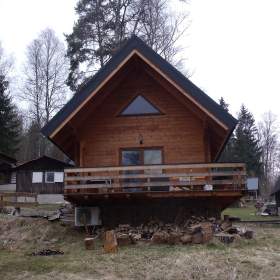 Foto inzerátu Prodej chaty 2+kk, koupelna, WC, terasa, krb, na pozemku 36 m2, Horní Planá Jenišov