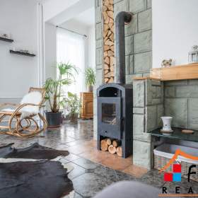 Foto inzerátu Prodej vily (241 m²) s výjimečným pozemkem (3528 m²), Čeladná II
