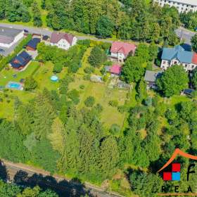 Foto inzerátu Prodej vily (241 m²) s výjimečným pozemkem (3528 m²), Čeladná II