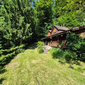 Prodej chaty 36 m2, vlastní pozemek 104 m2, Stříbrná Skalice -  Hradové Střimelice / 19470799