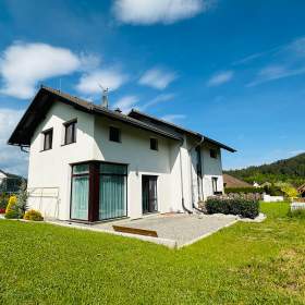 Prodej domu 207 m² s pozemkem 1385m² Malenice u Volyně, okr Strakonice / 19478790