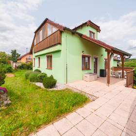 Prodej RD 6+KK/G na pozemku 933m2 v obci Zbiroh okr. Rokycany / 19480206