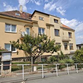 Prodej RD 255 m² 7+1/G/T, Pod Sychrovem II, Praha–Michle / 19499194